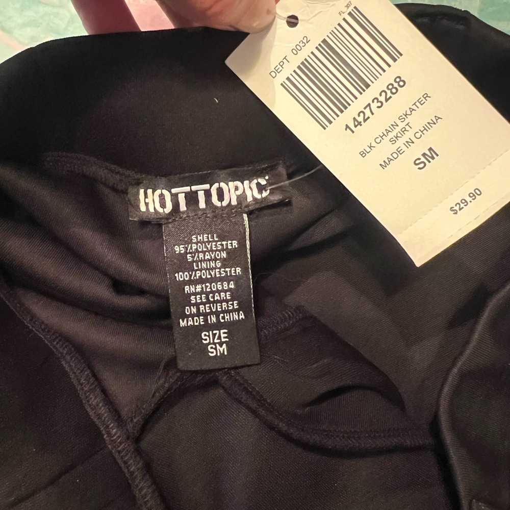 Hot Topic Black Skirt with Chain - Picture 9 of 10